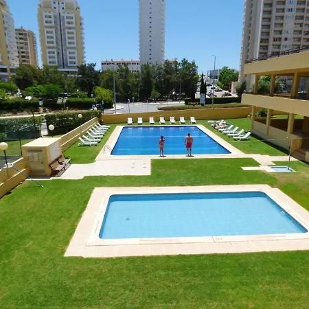 Apartamento 2 Bedrooms With View Shared Pool And Furnished Balcony At 2 Km Away From The *